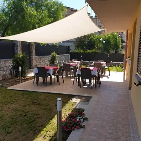 Frühstückspension Chiara - 4*