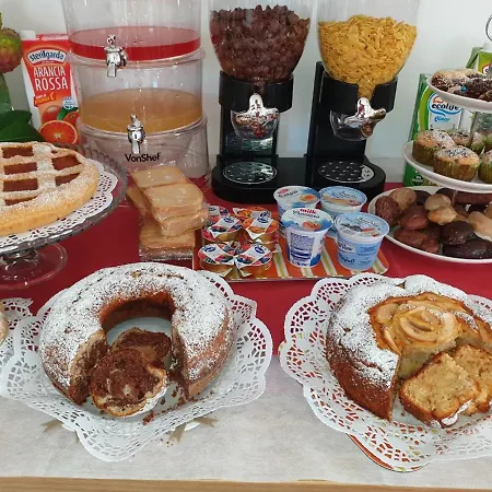 Chiara - Bed & Breakfast 4*