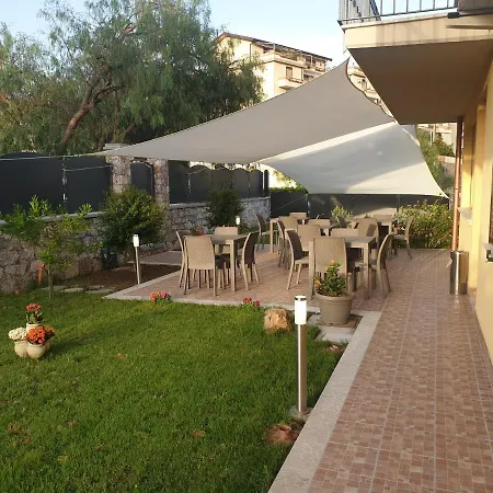 Chiara - Bed and Breakfast Ταορμίνα
